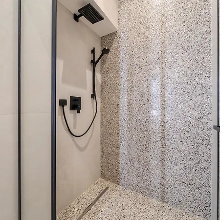 Rynok Square Pidzemelya